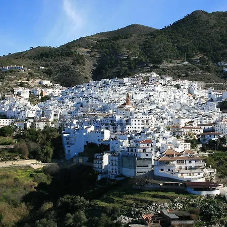 La Vista *
